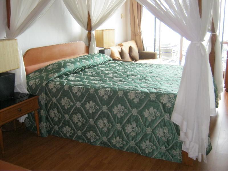 Hotel Orchid And Kalim Bay