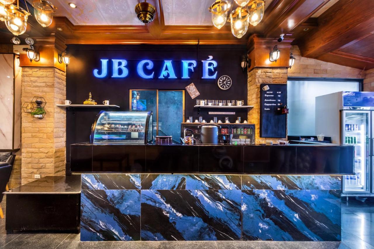 Hotel Jb