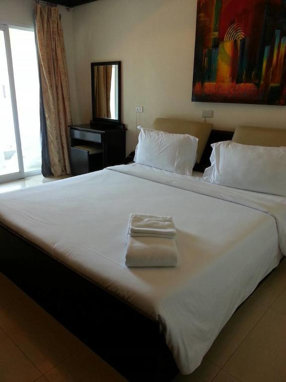 Safe House Hostel Patong