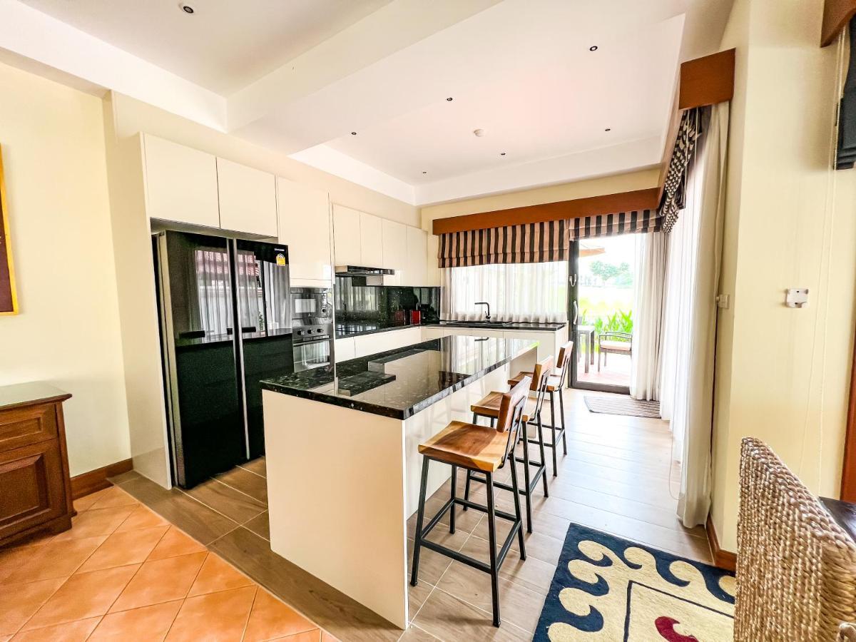 3-4br Laguna Phuket Golf Course With Pool & Jacuzzi *
