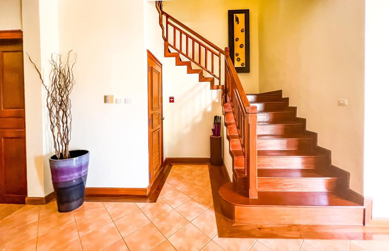 3-4br Laguna Phuket Golf Course With Pool & Jacuzzi