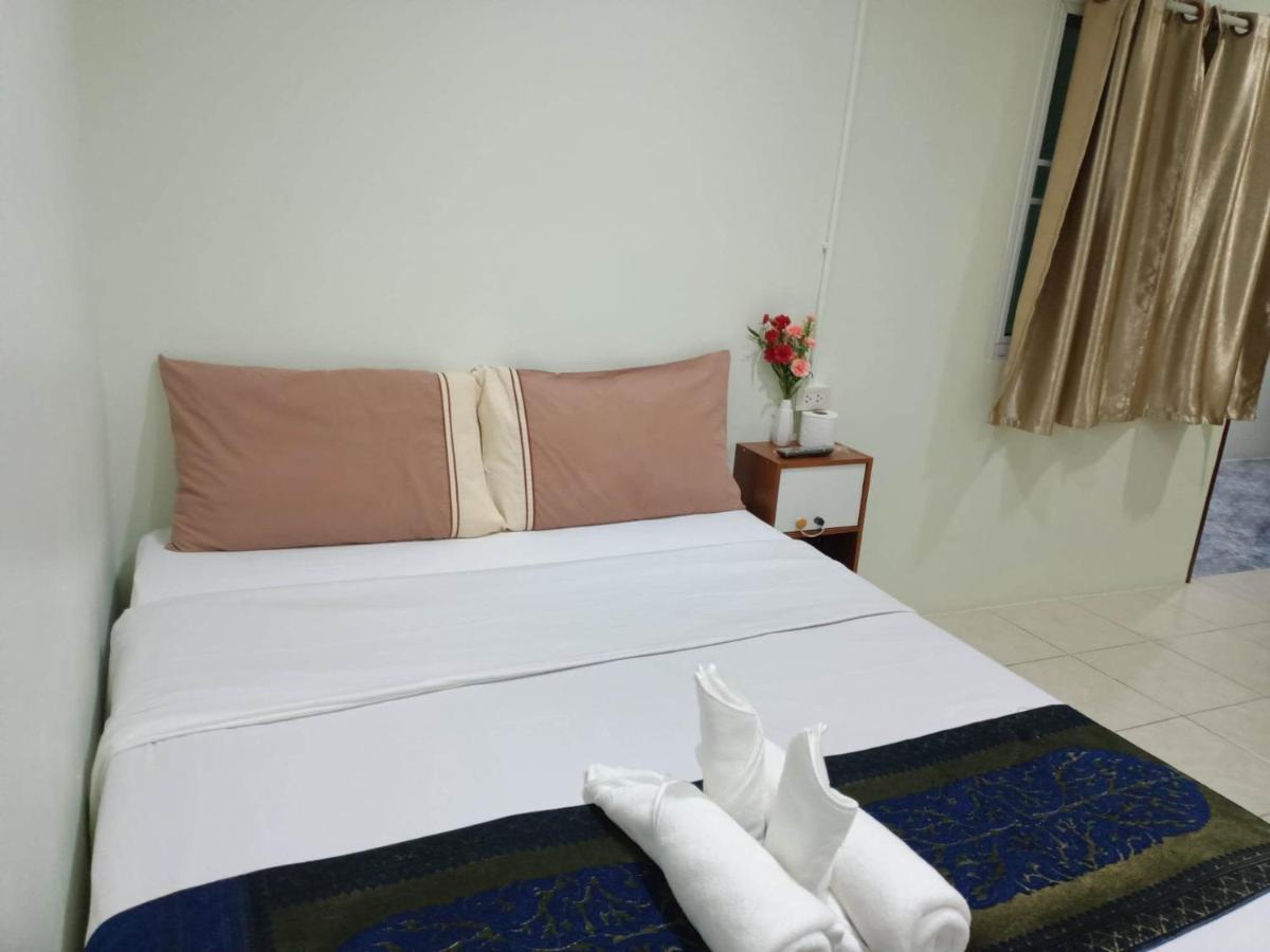 Kata S.t House 2 Rumah tetamu
