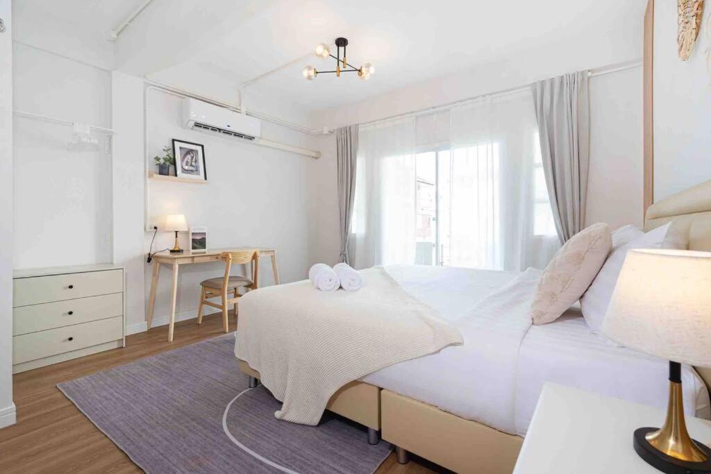 Private 4br Model Center * Patong