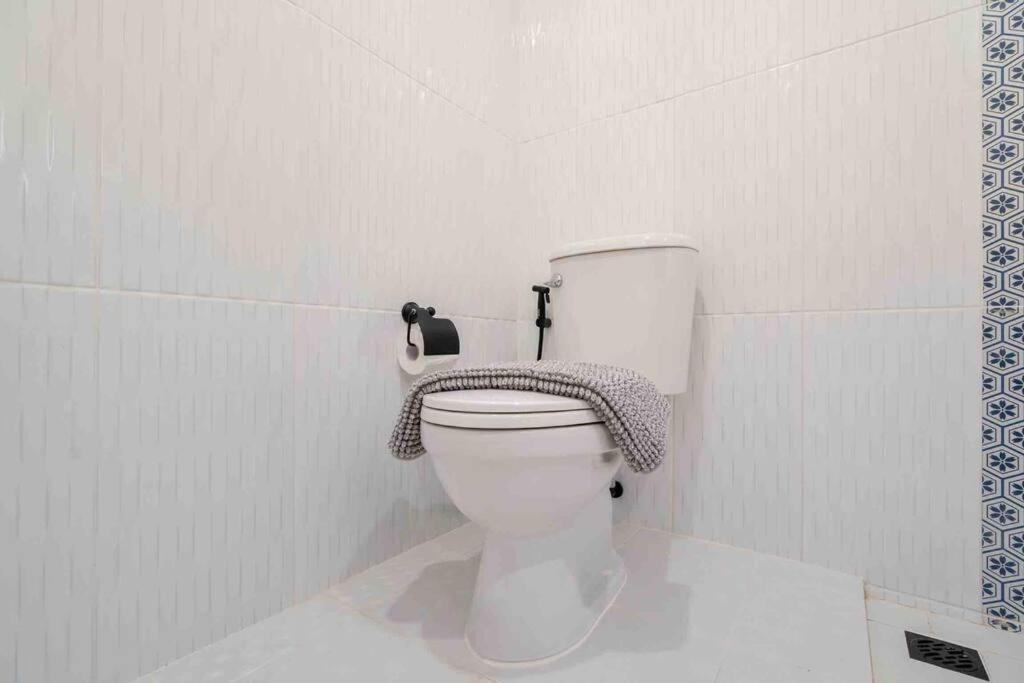 Private 4br Model Center * Patong