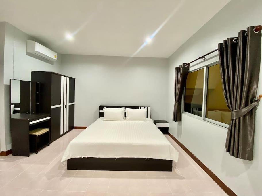 The Cheetar * Patong