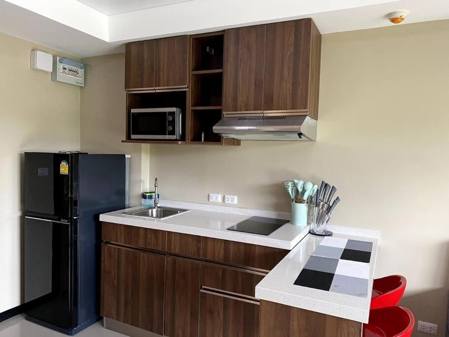 New Naiharn By Capital Pro Apartment Phuket