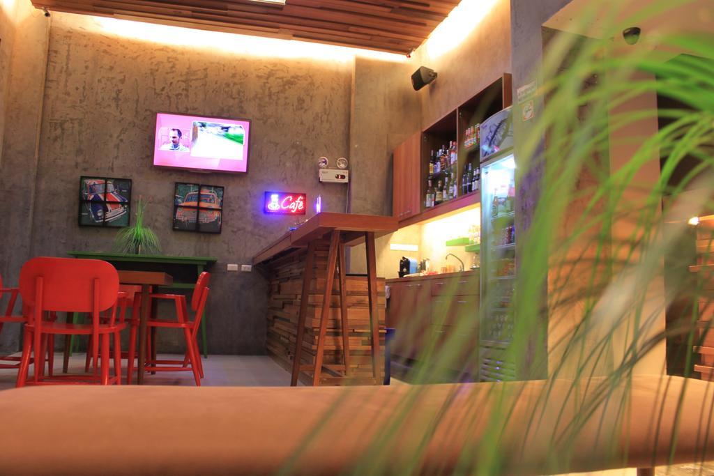 New Life Phuket Hotel