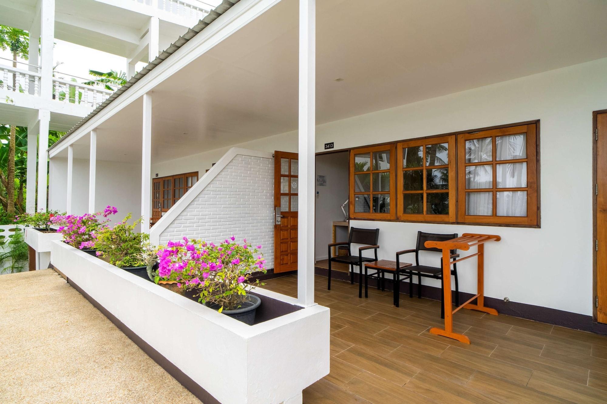 Western Phuket Ocean 3*