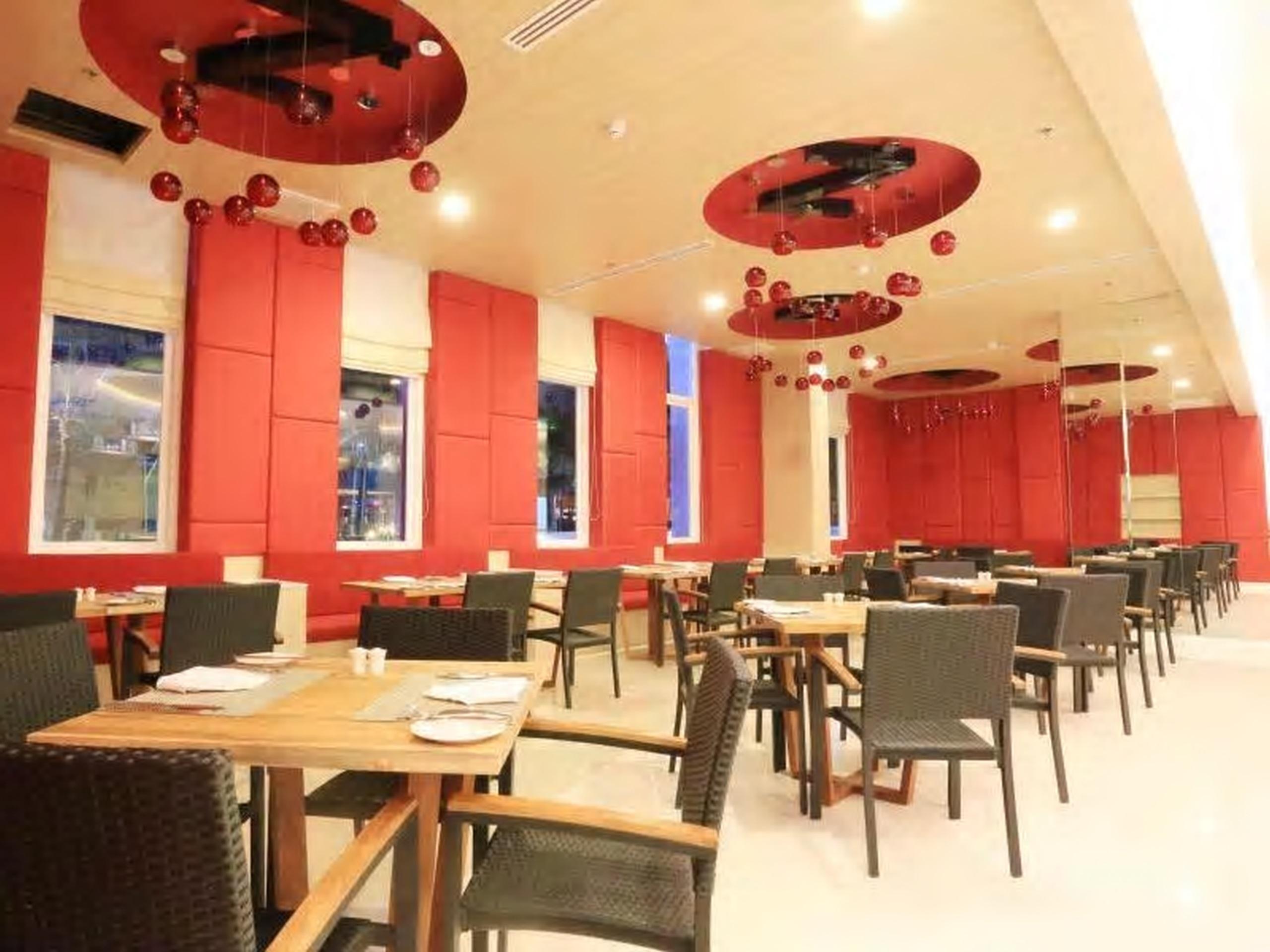 Hotel Sleep With Me Design @ Patong