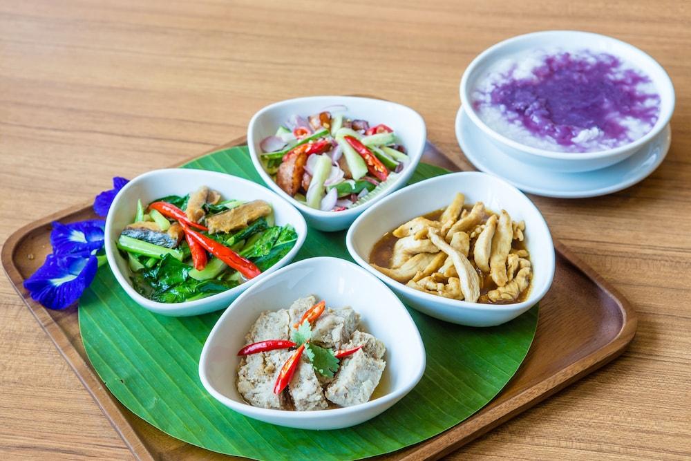 Merlin Hotel Phuket