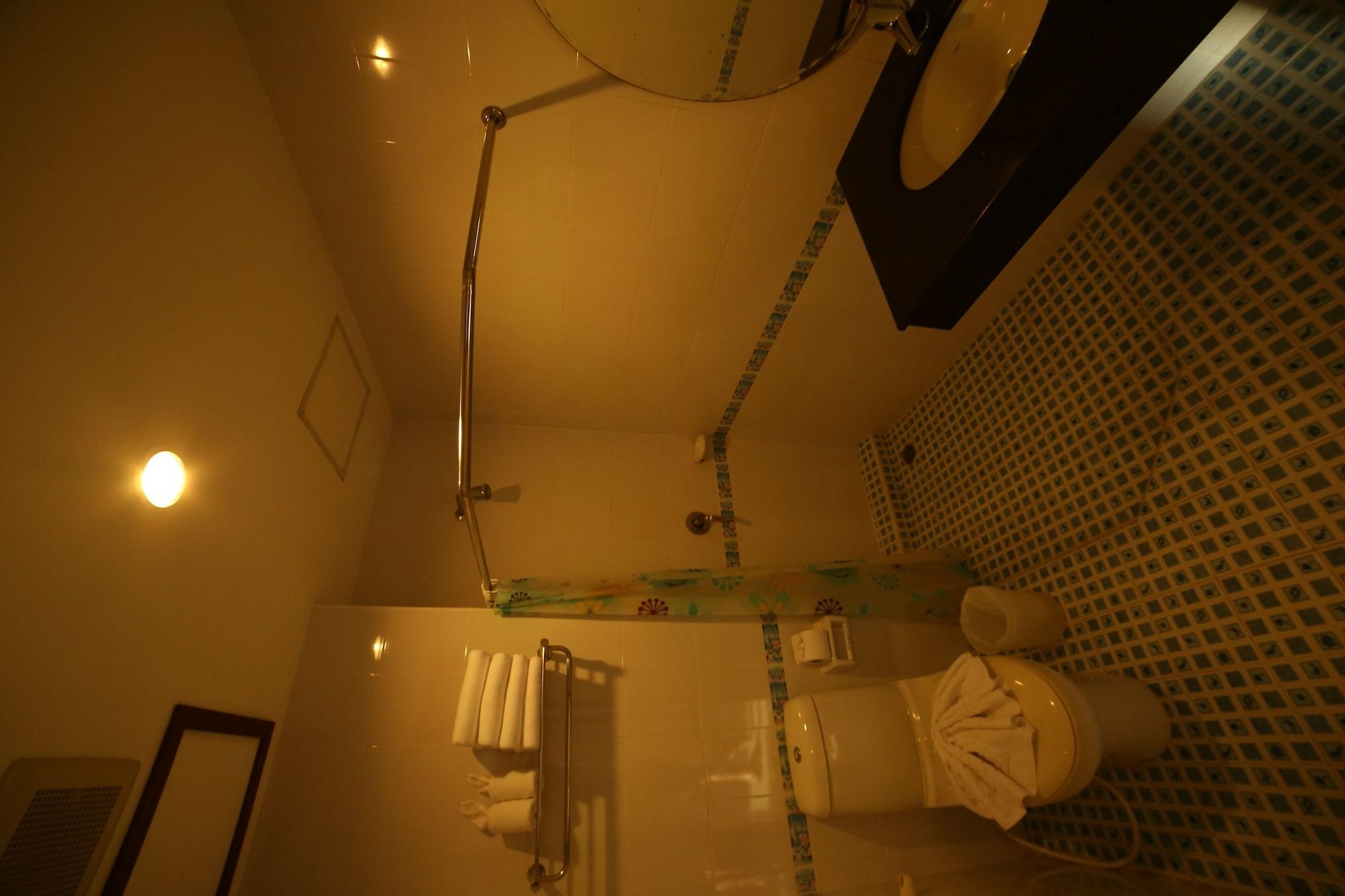 Pro Andaman Place Hotel 3*