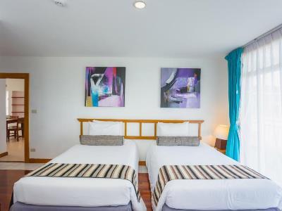 Waterfront Phuket By Centara Hotel Karon
