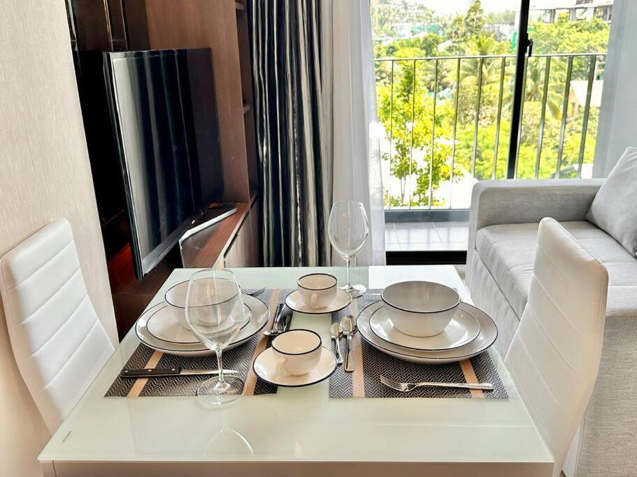 Aristo Surin M18 Apartment *