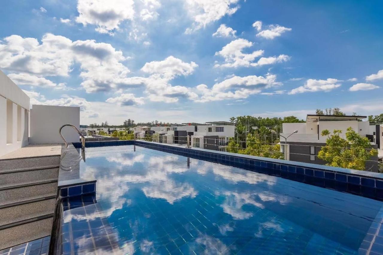Beautiful 5 Bedroom In Laguna Bangtao, Free Shuttle Bus To Phuket