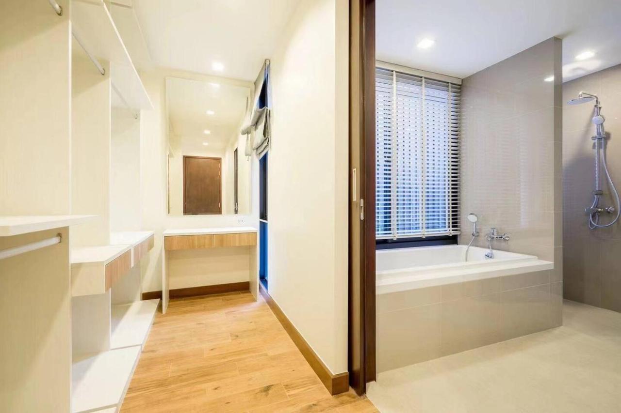 Beautiful 5 Bedroom In Laguna Bangtao, Free Shuttle Bus To Phuket