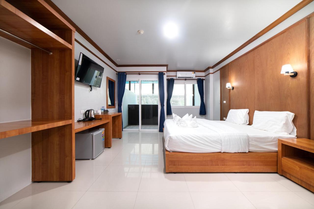Gp House Phuket Hotel