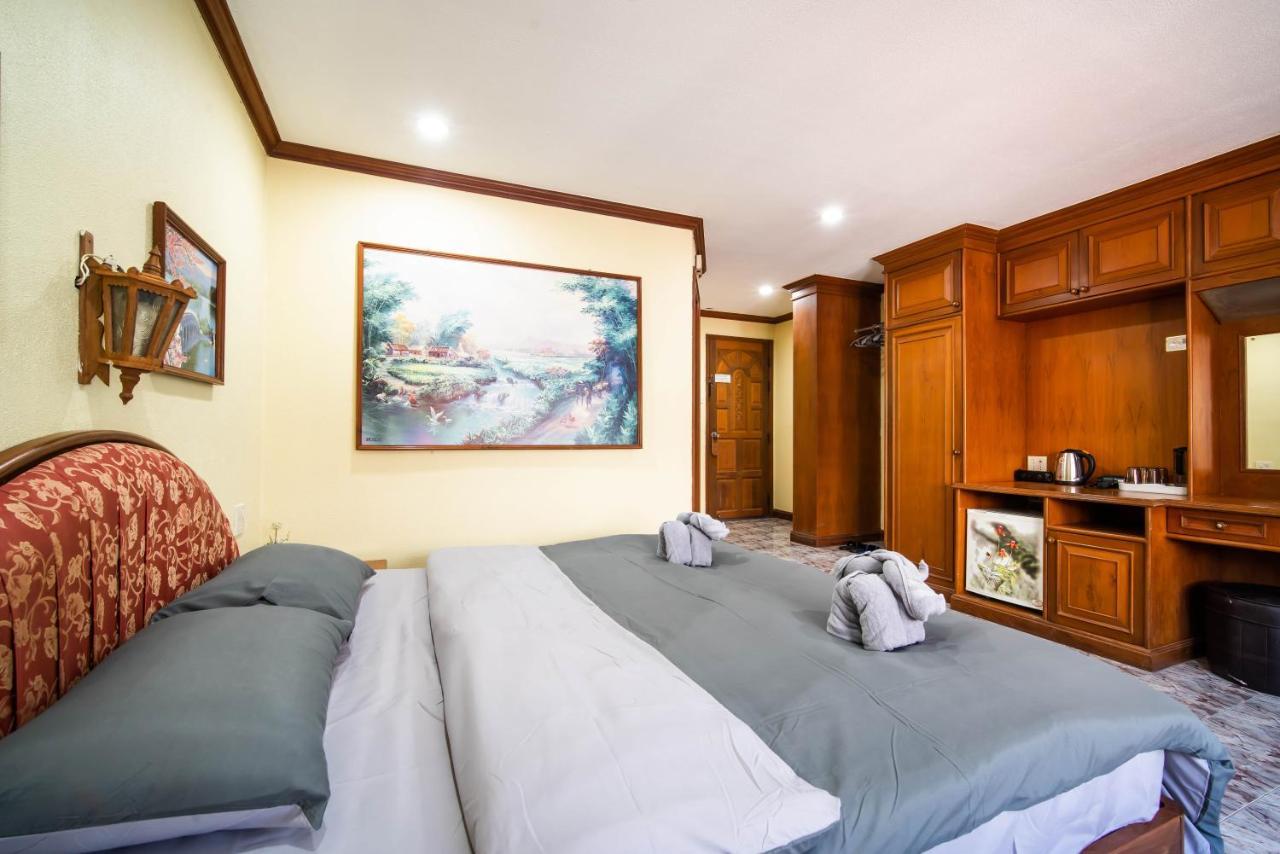 Aparthotel Zj House