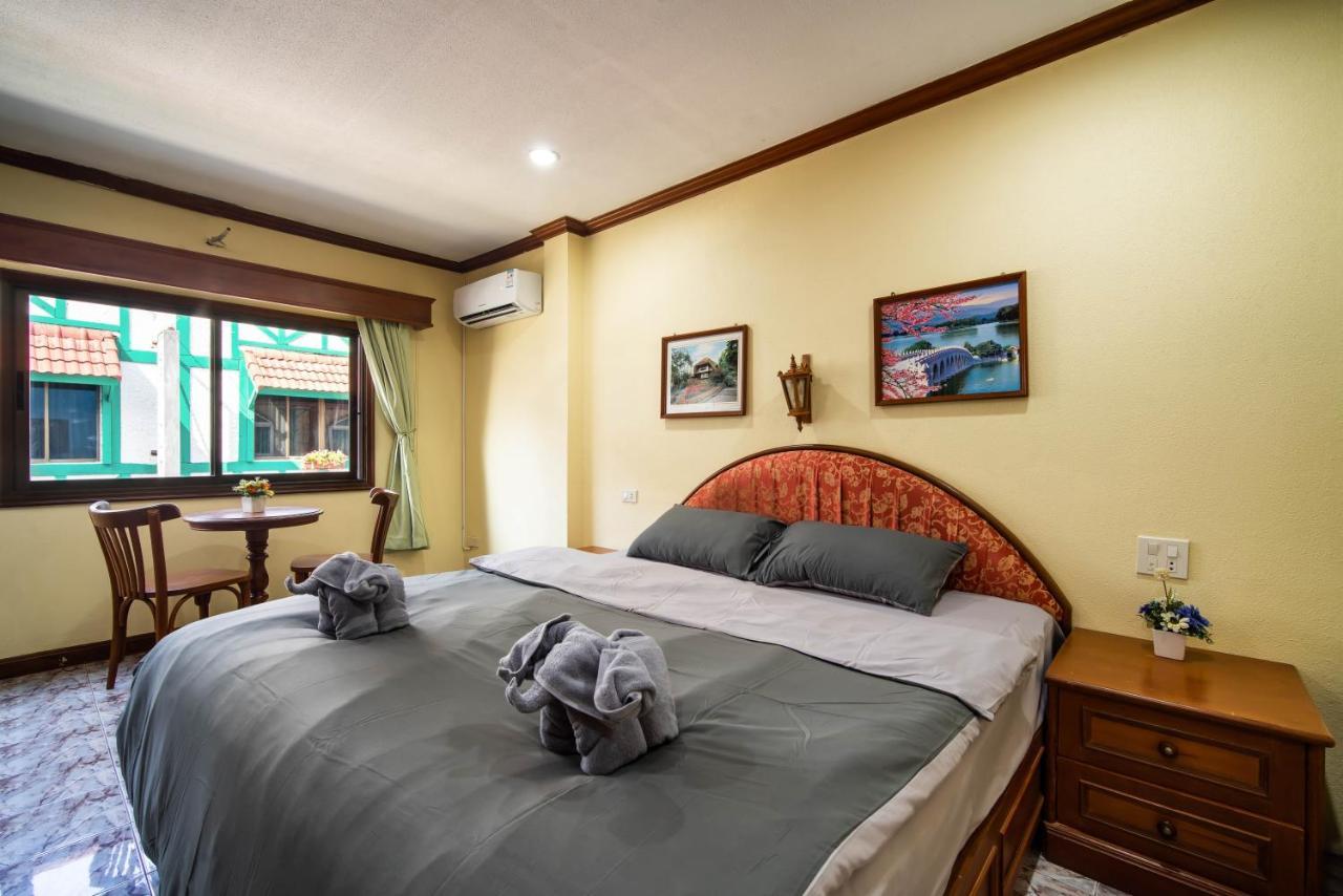 Zj House Aparthotel