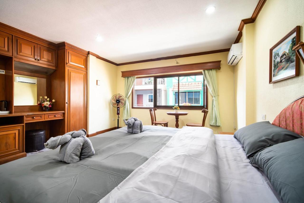 Aparthotel Zj House