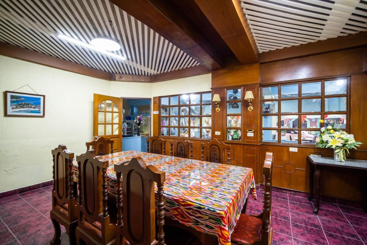 Zj House Aparthotel