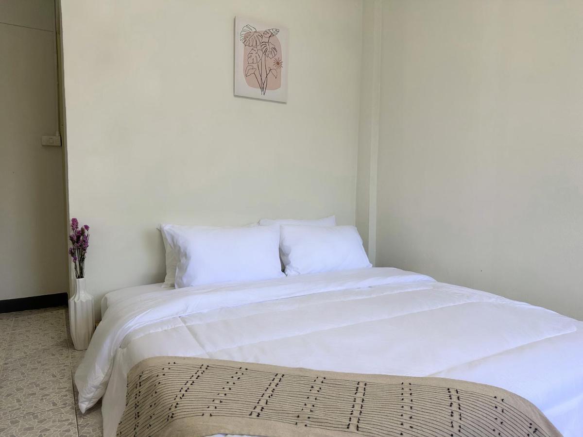 Montana & Phuket Hotel