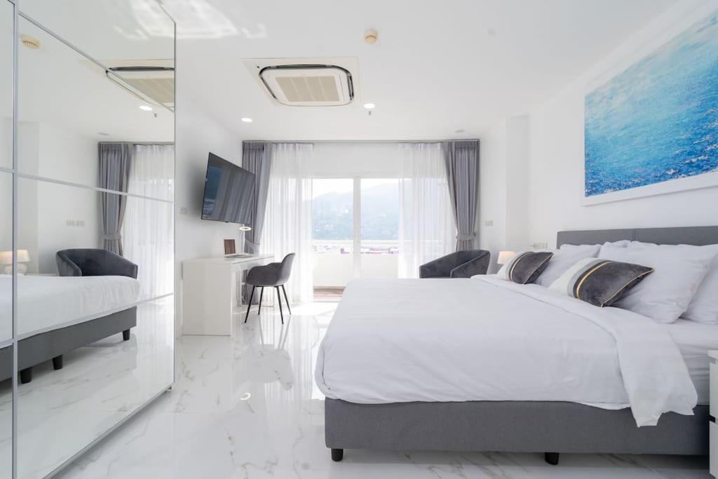 Apartment Tower 1-bedroom , 200 Meters From The