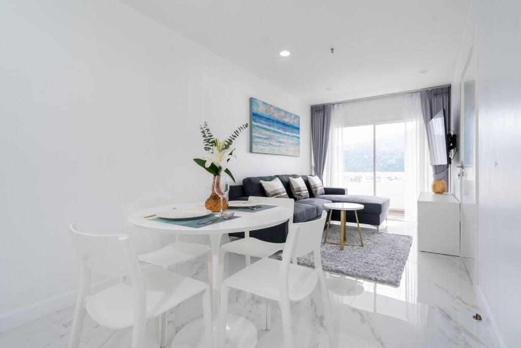 Tower 1-bedroom , 200 Meters From The Patong