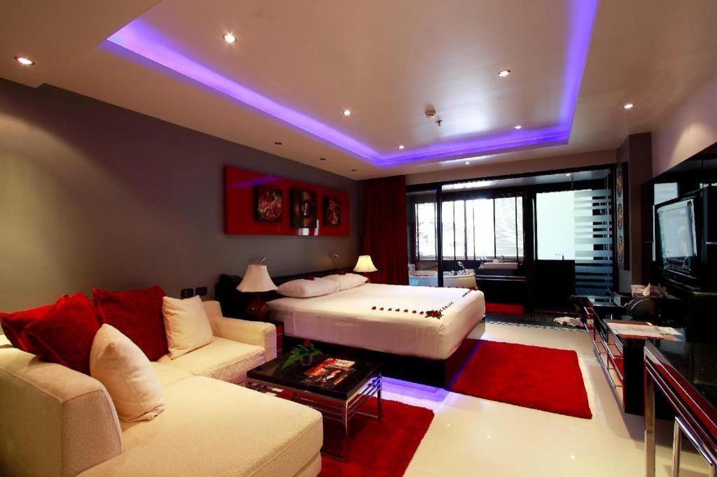 Hotel Bangla Phuket 4*