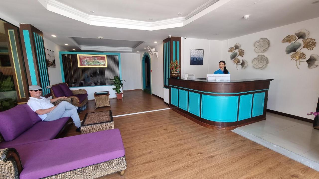 Sereneburi Hotel 3*