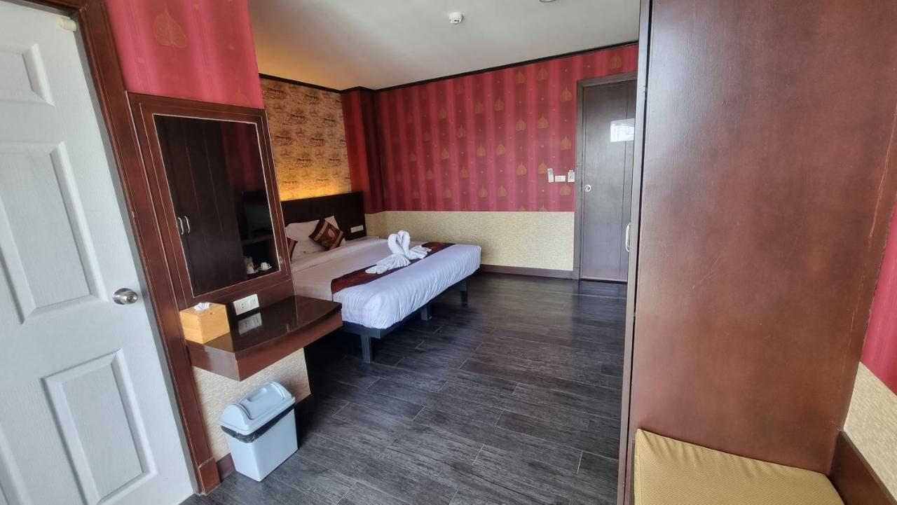Hotel Sereneburi Patong