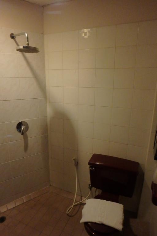 Hotel Cafe Karon
