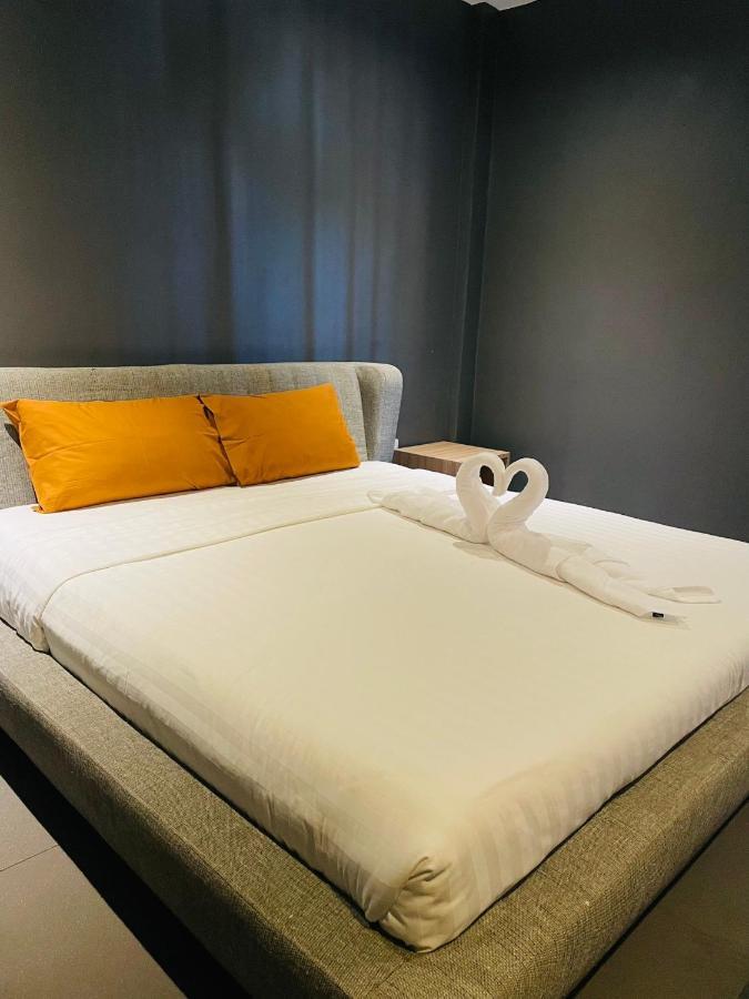 Rabbitel Hostel *