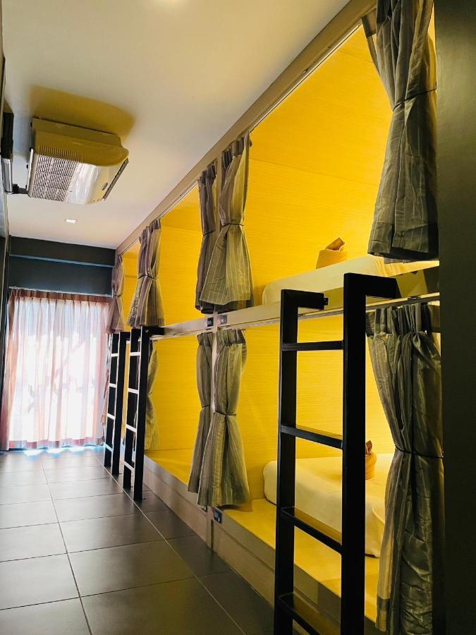 Hostel Rabbitel Phuket