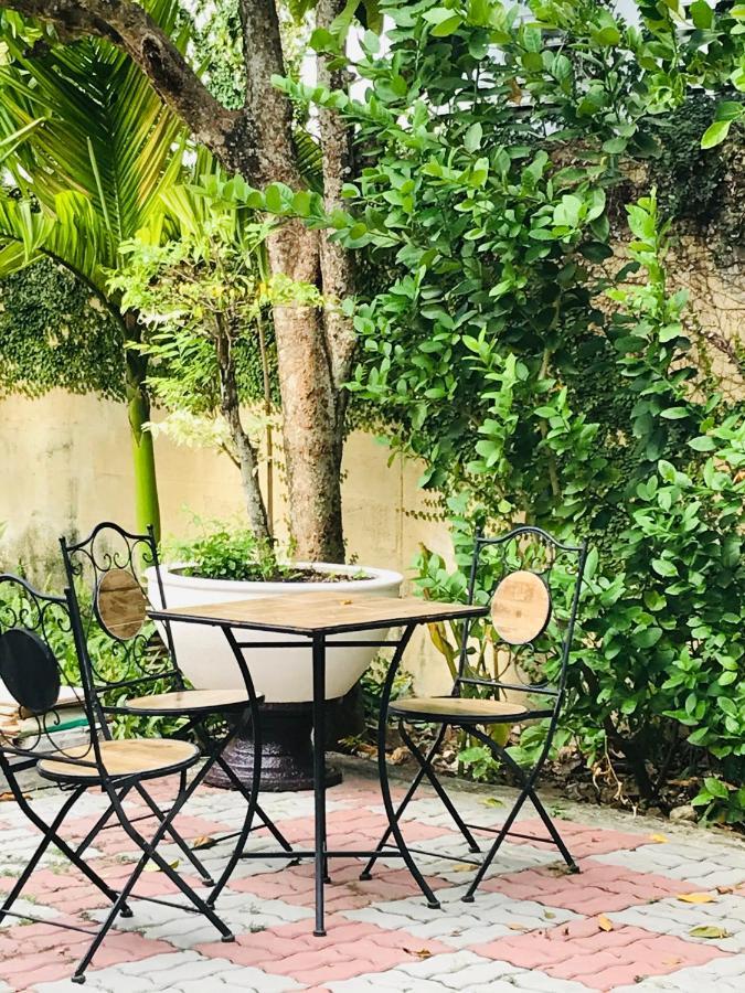 Ferienhaus Guest House, Shared Pool, Private Bathroom And Kitchen