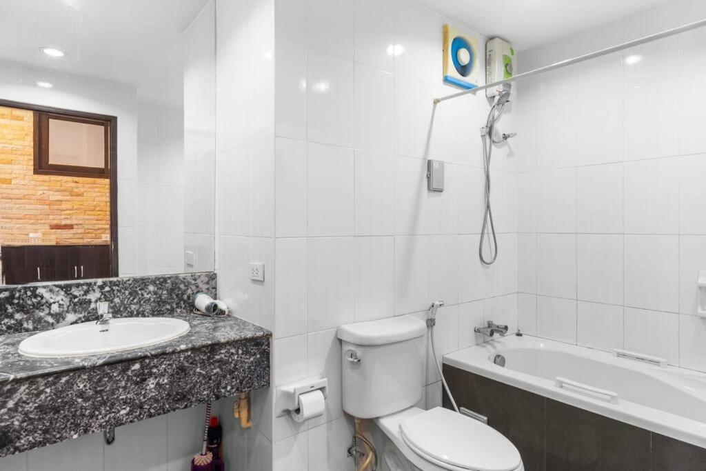 Tower 2 Bedroom *