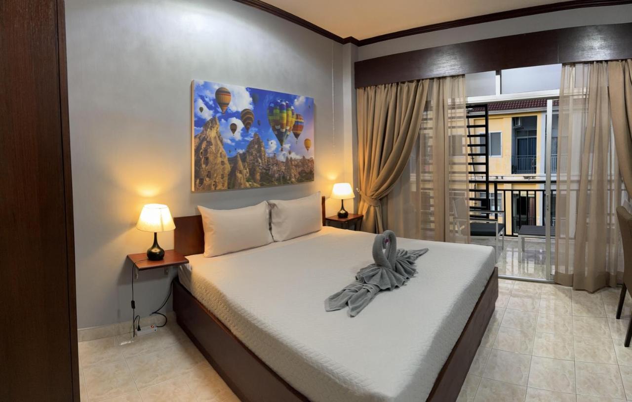 S A F E Hotel Patong