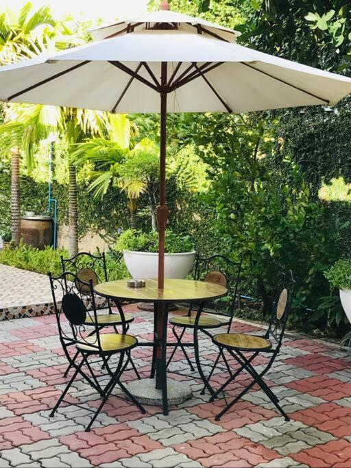 Summer House,shared Pool, Private Bathroom And Kitchen * Phuket