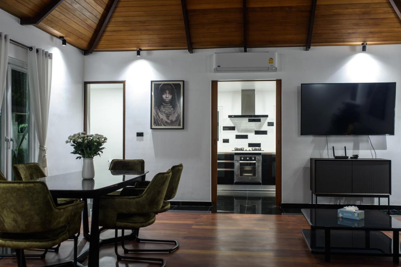 Luxurious Rawai Villa *