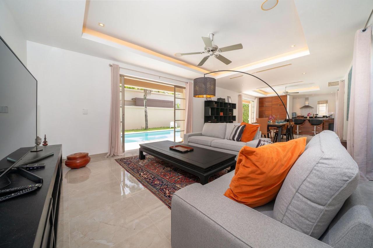 In Gated Community Bangtao V118*private Pool & Terrace Villa Phuket