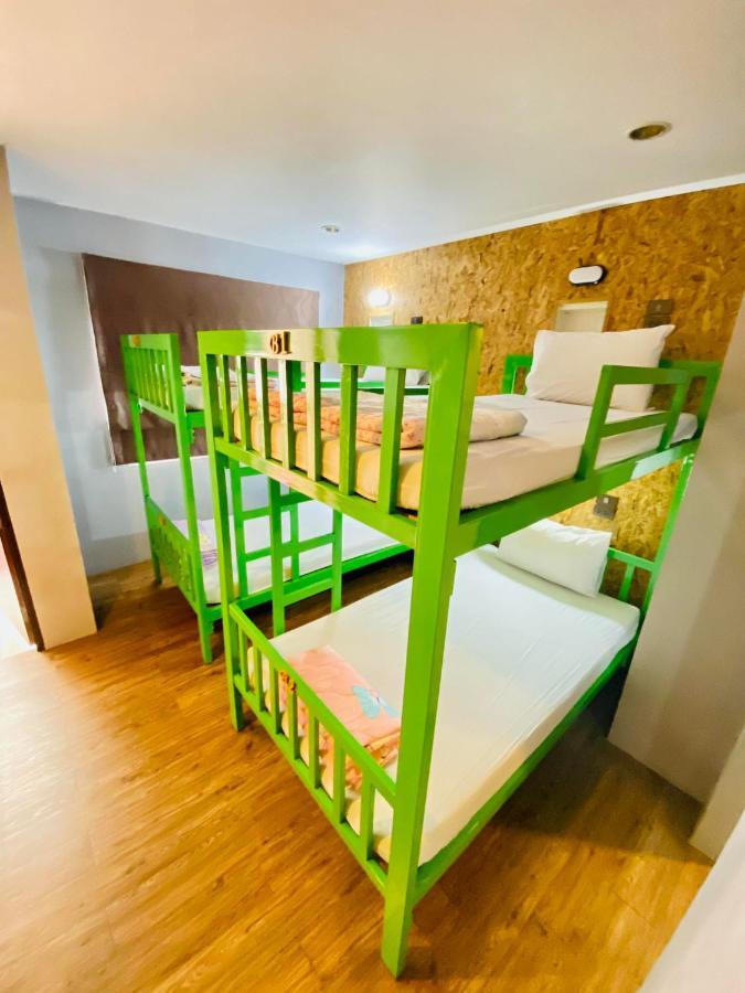 Hostel Frutta Patong