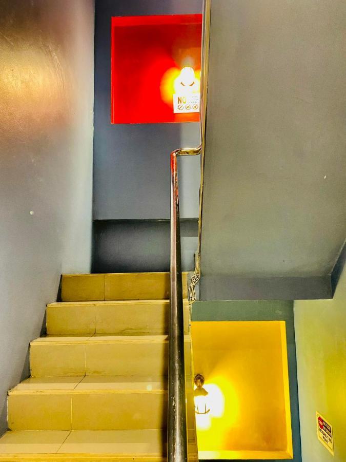 Frutta Hostel Patong