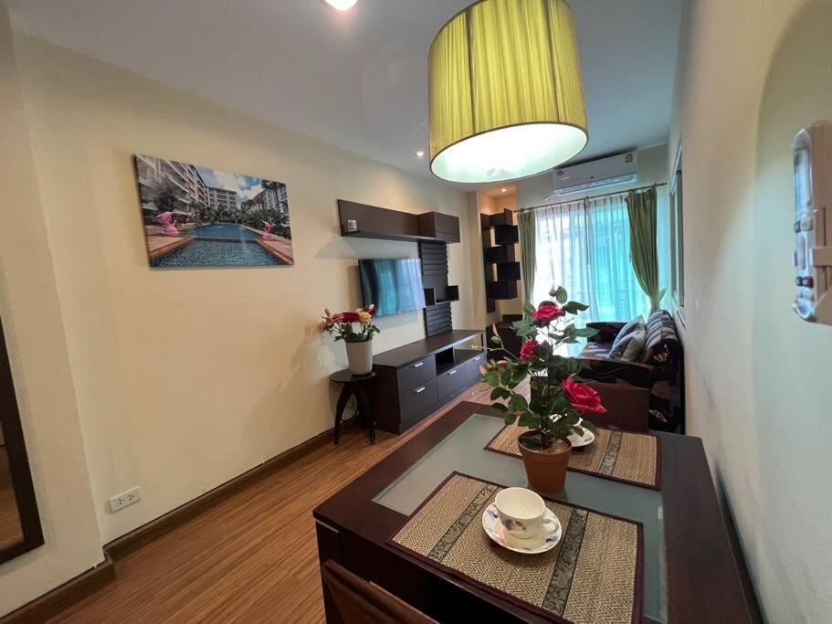 Apartment Quiet Near Night Life & Good Food *