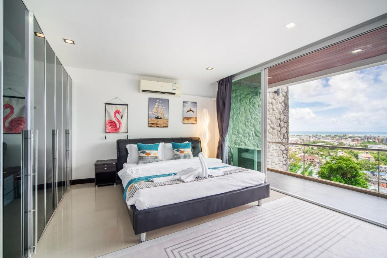 芭东villa1三卧双海景泳池别墅中英泰三文管家 Villa Patong