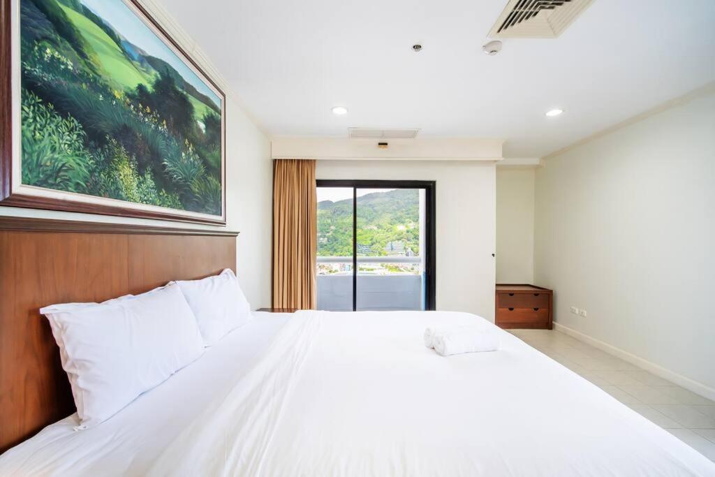 Tower Superior Seaview 3br- 2302 Apartment