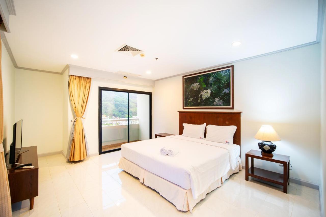 Tower Superior Seaview 3br-2401