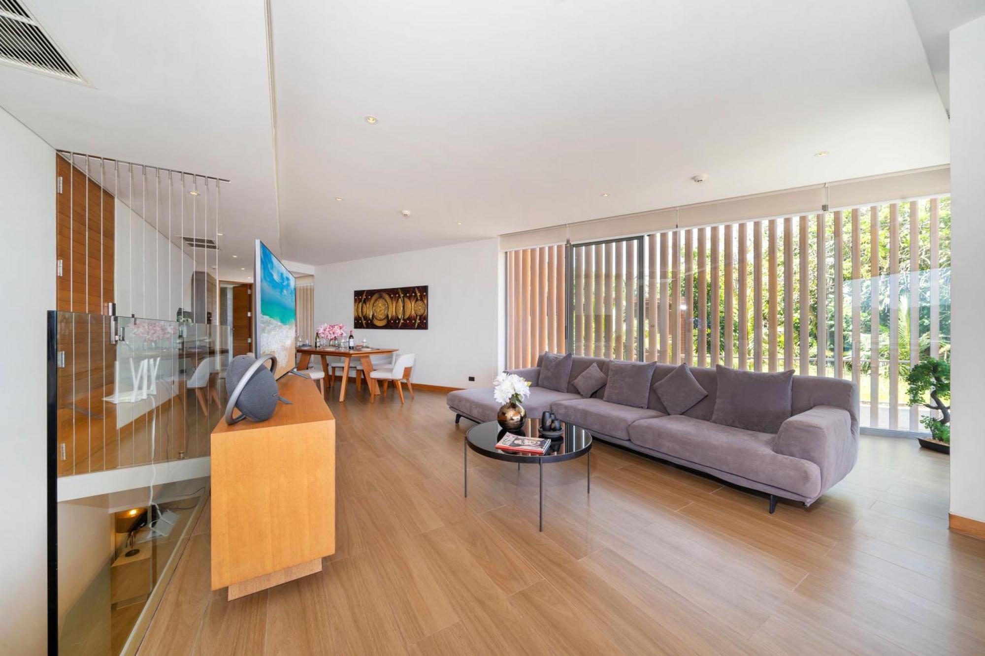 Bluepoint 82 Xxx Apartment *