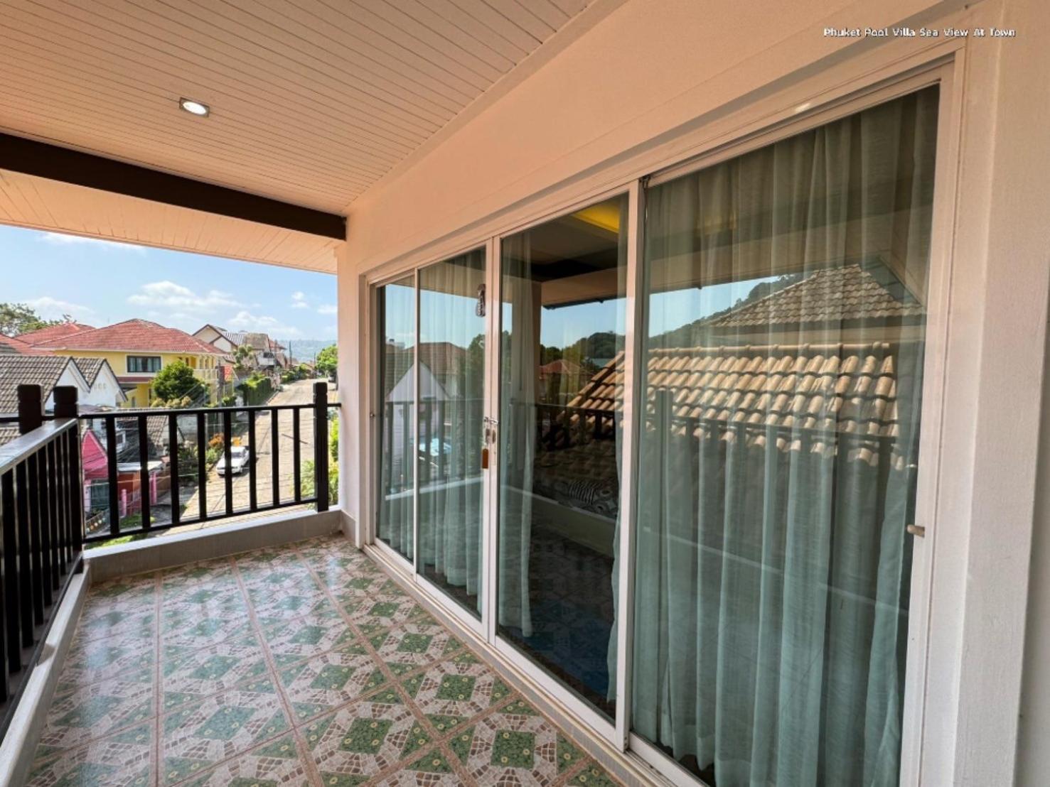 Hospedagem domiciliar Cheeva Pool Phuket