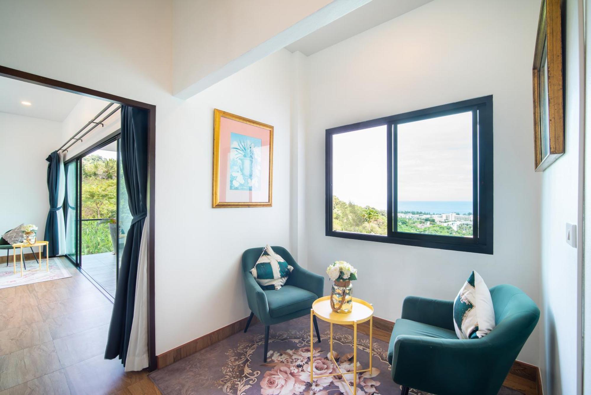 Villa Horizon: Coastal Charm Karon