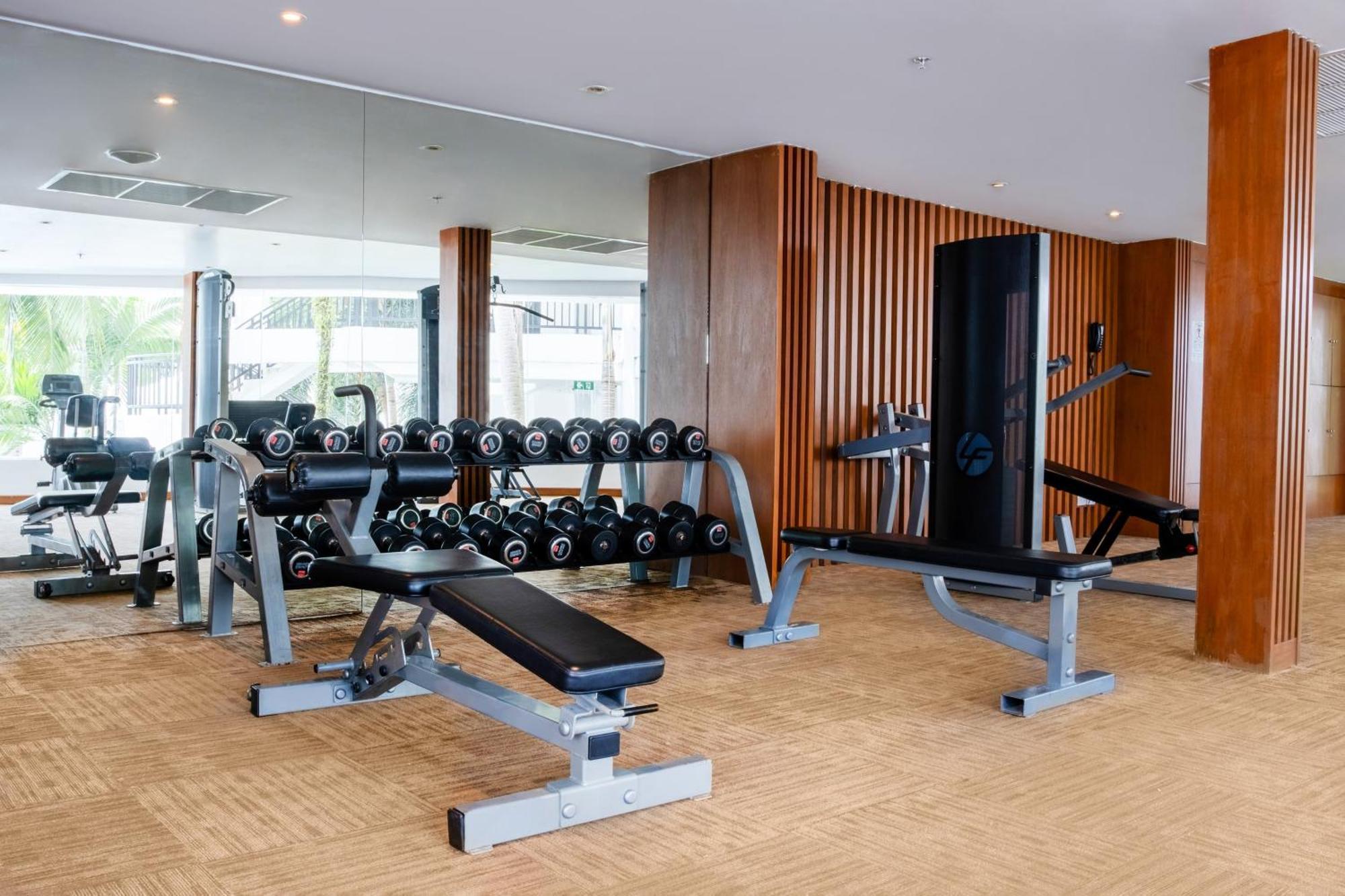 Holiday Phuket Beach By Ihg 4* Karon