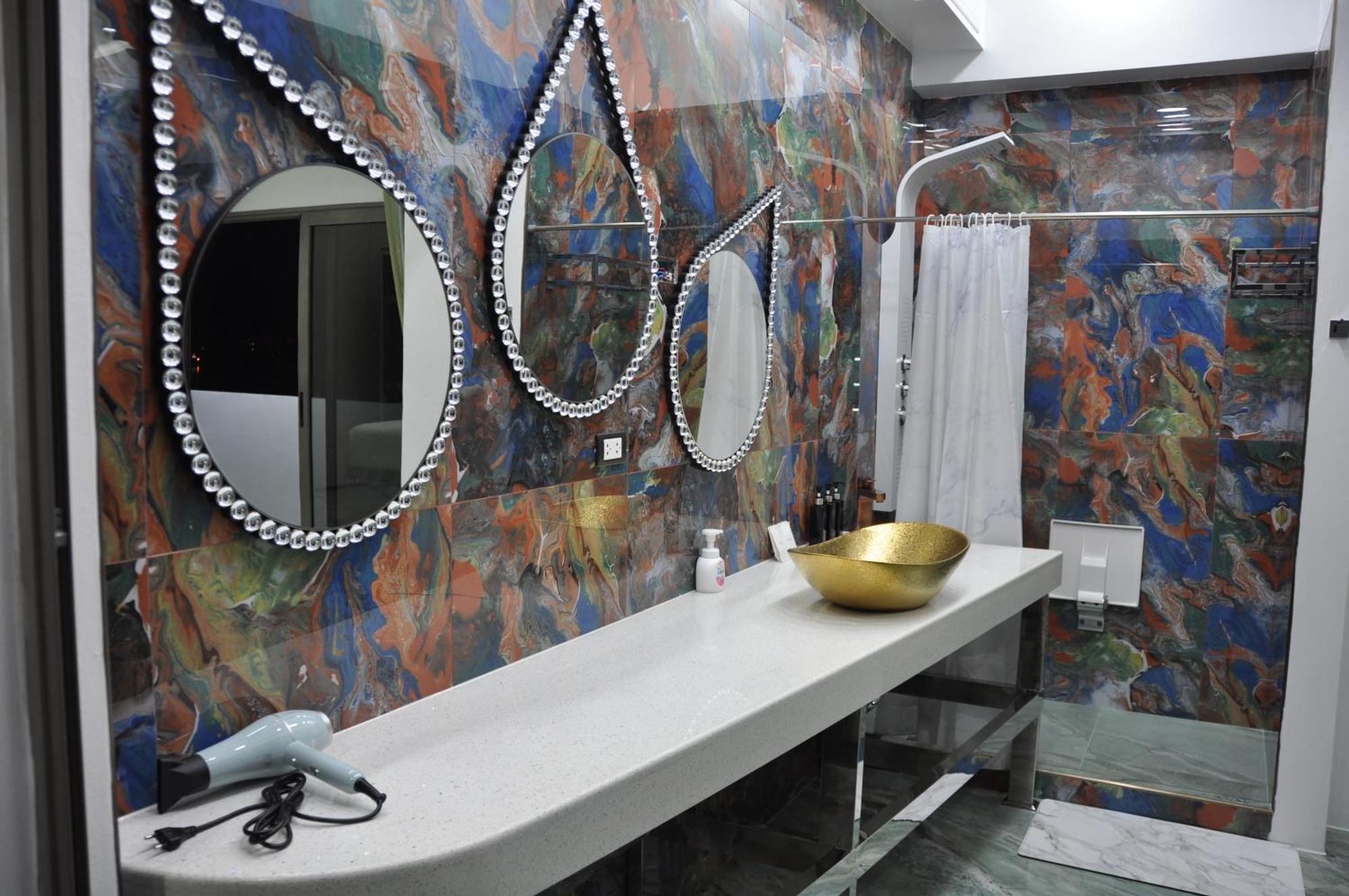 Apartment Tower 3 Privates Bedrooms Patong
